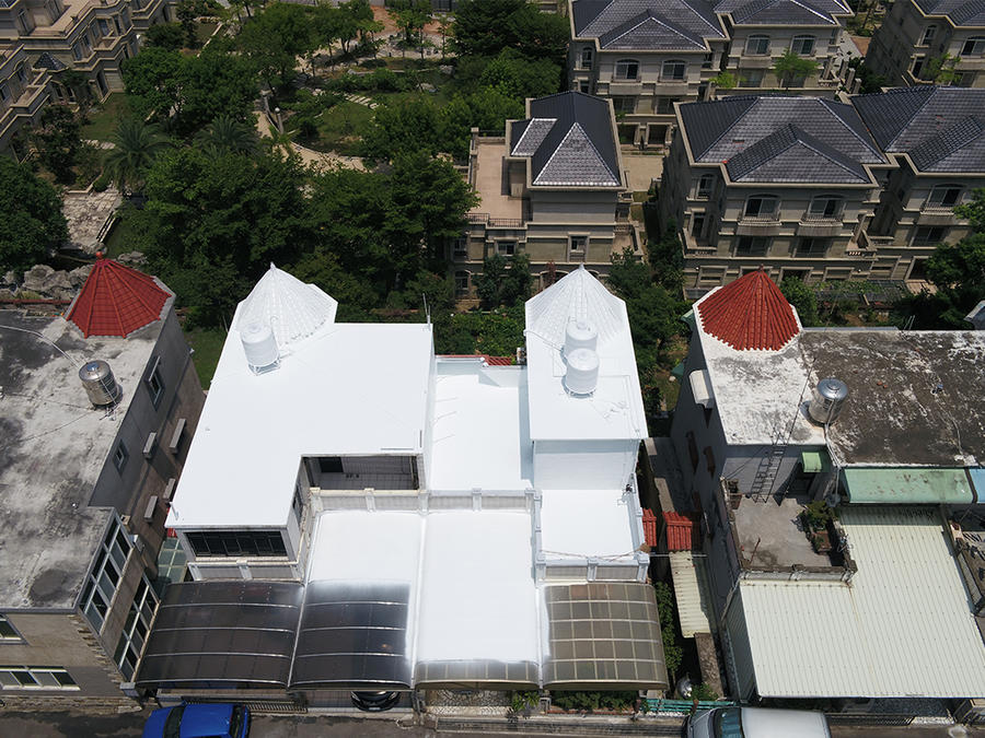 新竹住宅屋頂隔熱塗料工程