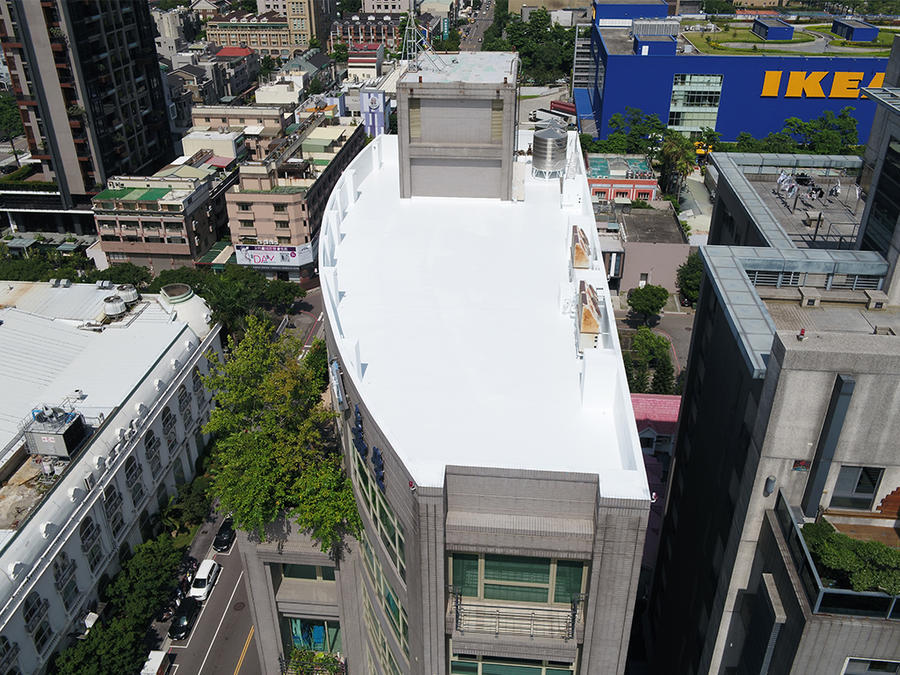 台中商辦大樓屋頂隔熱工程